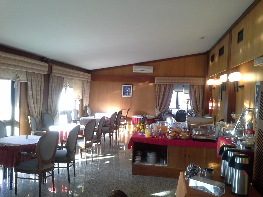 Hotel Amaranto Amarante Bagian luar foto