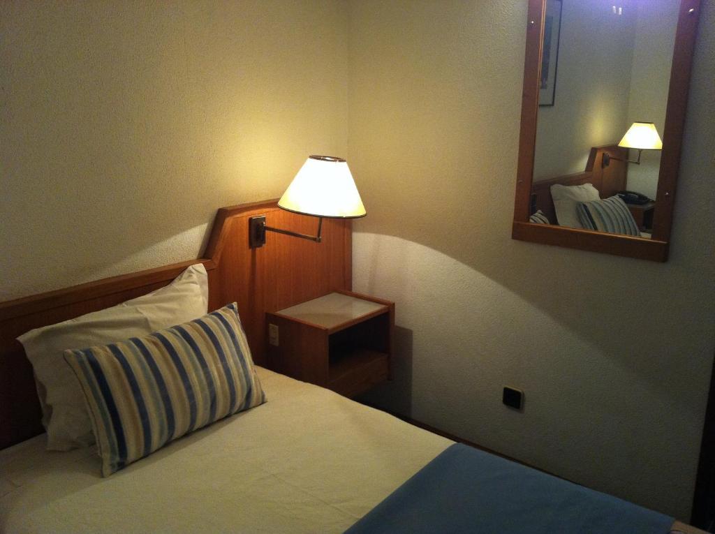 Hotel Amaranto Amarante Bagian luar foto